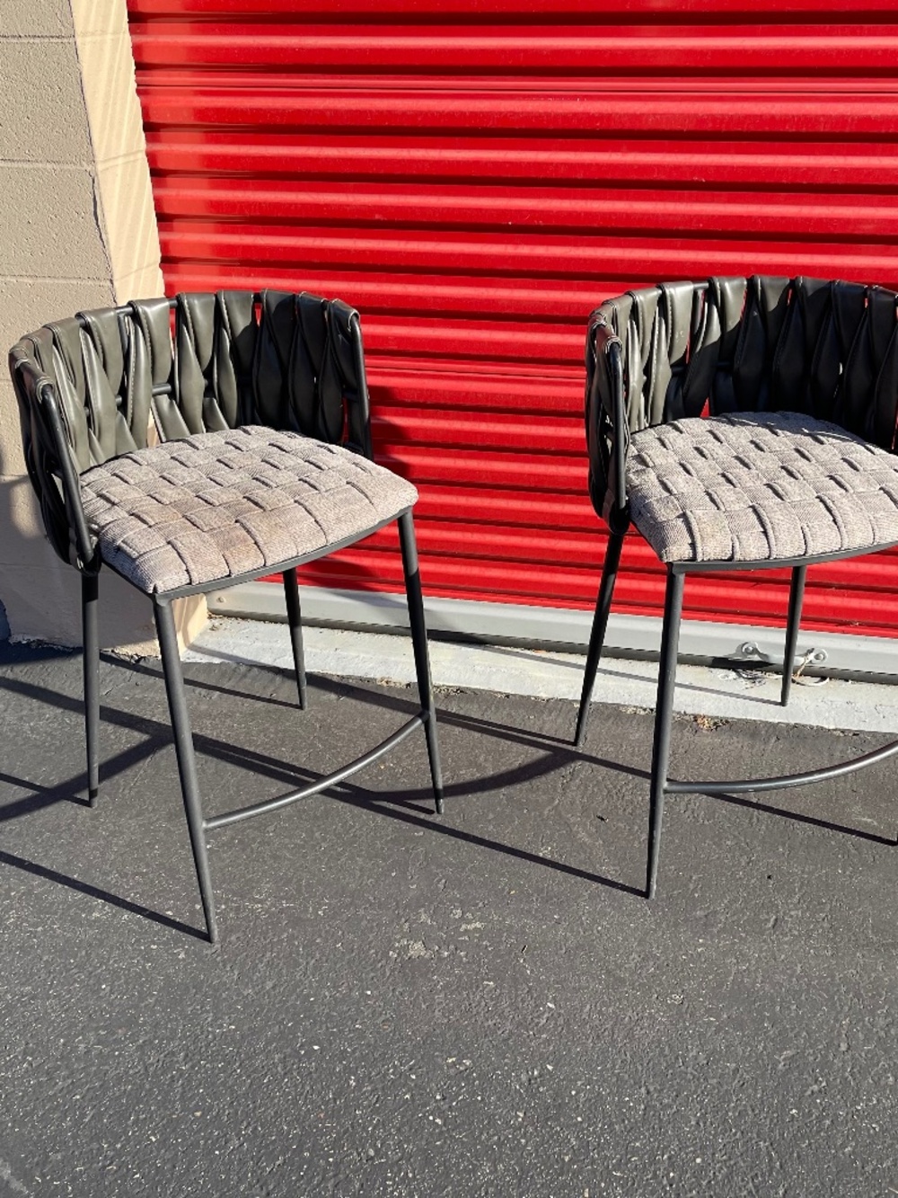 2 Milano Counter Chair in Gray